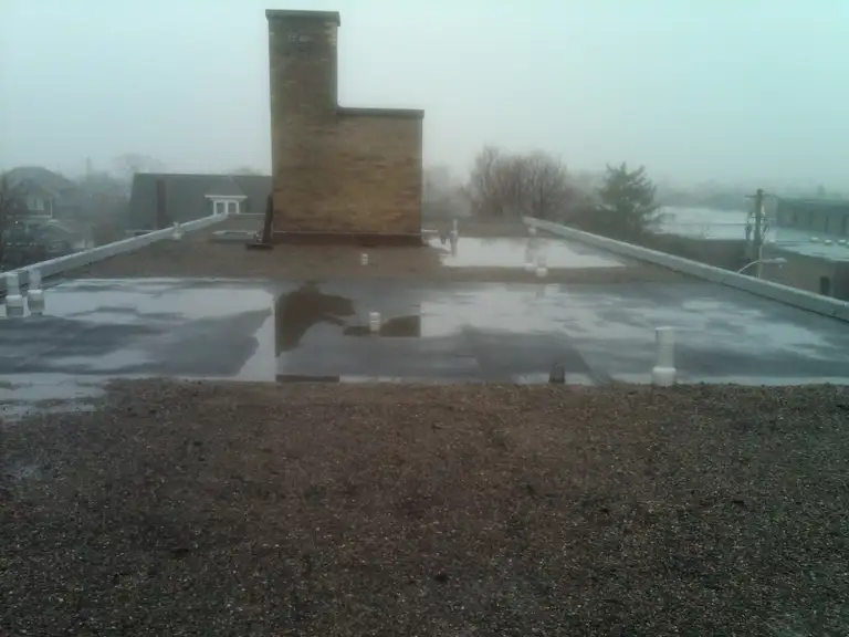 Leaky Apartment Building